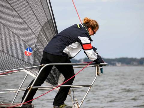 Bow Folk photo 1